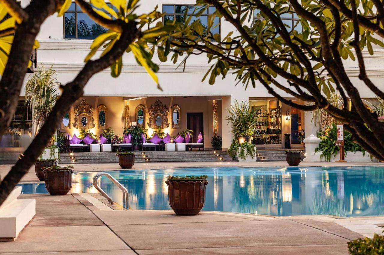 Mercure Mandalay Hill Resort Exterior photo